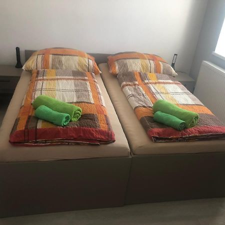 Apartmany U Stadionu Šumperk Exteriör bild